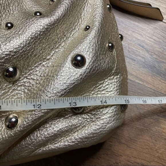 B. Makowsky Beaded Light Gold Tone Satchel EUC - Picture 10 of 11